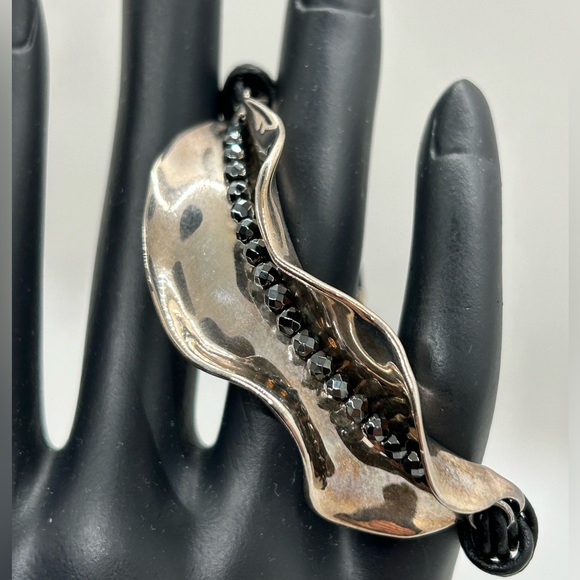 Hagit Gorali Sterling and Black Spinel Leather Bracelet - Picture 4 of 9